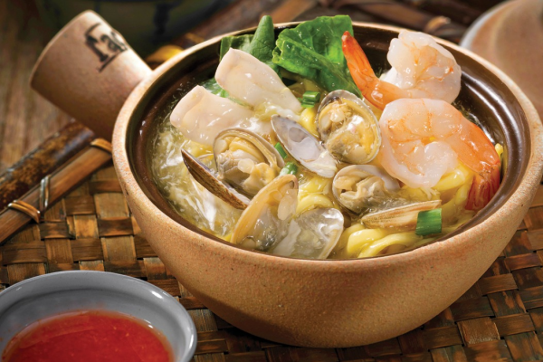 Image for New Encik Tan Outlet at Joo Koon artilce